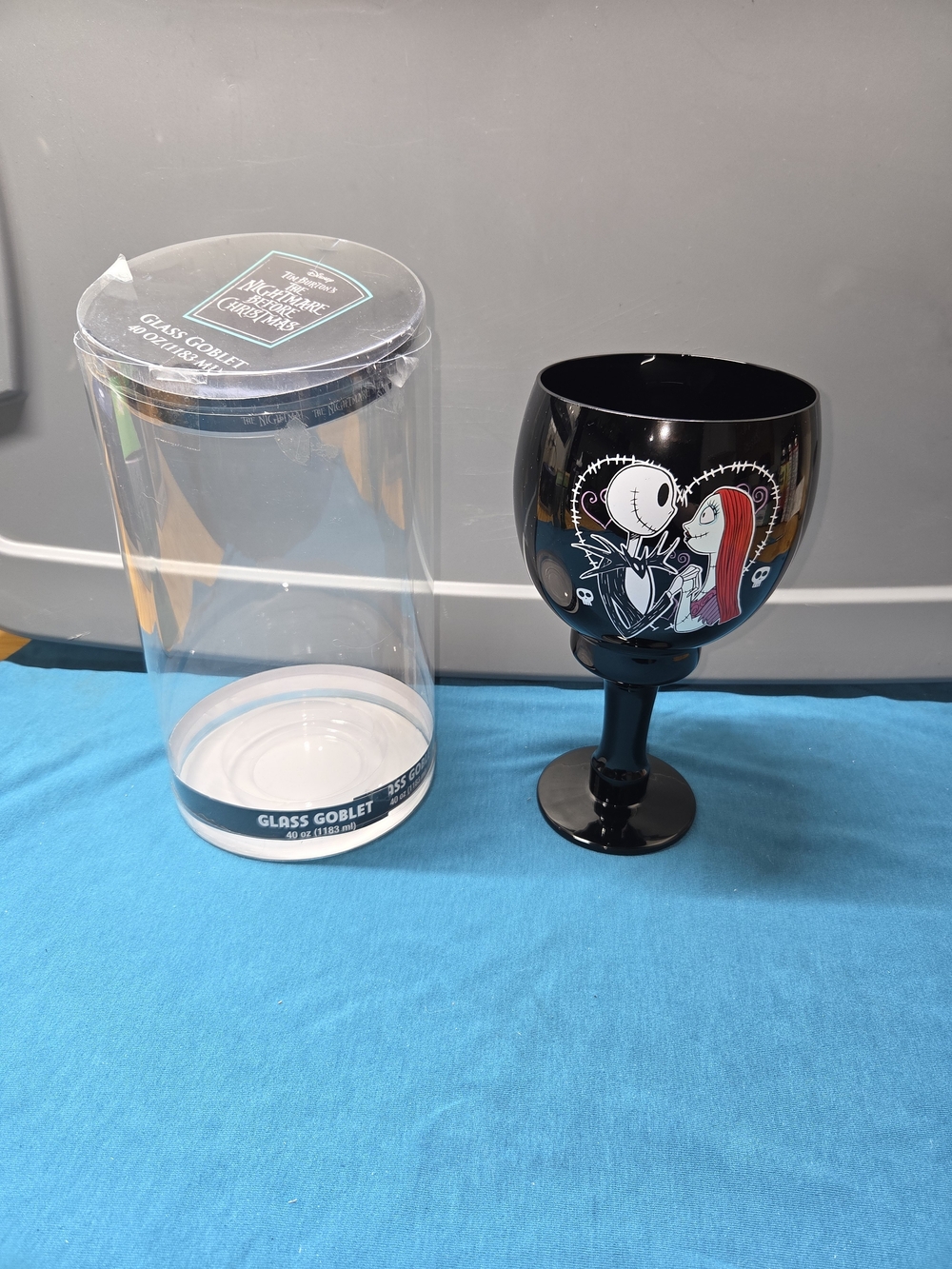Disney Tim Burton’s Nightmare Before Christmas Jack & Sally Glass Goblet 40oz